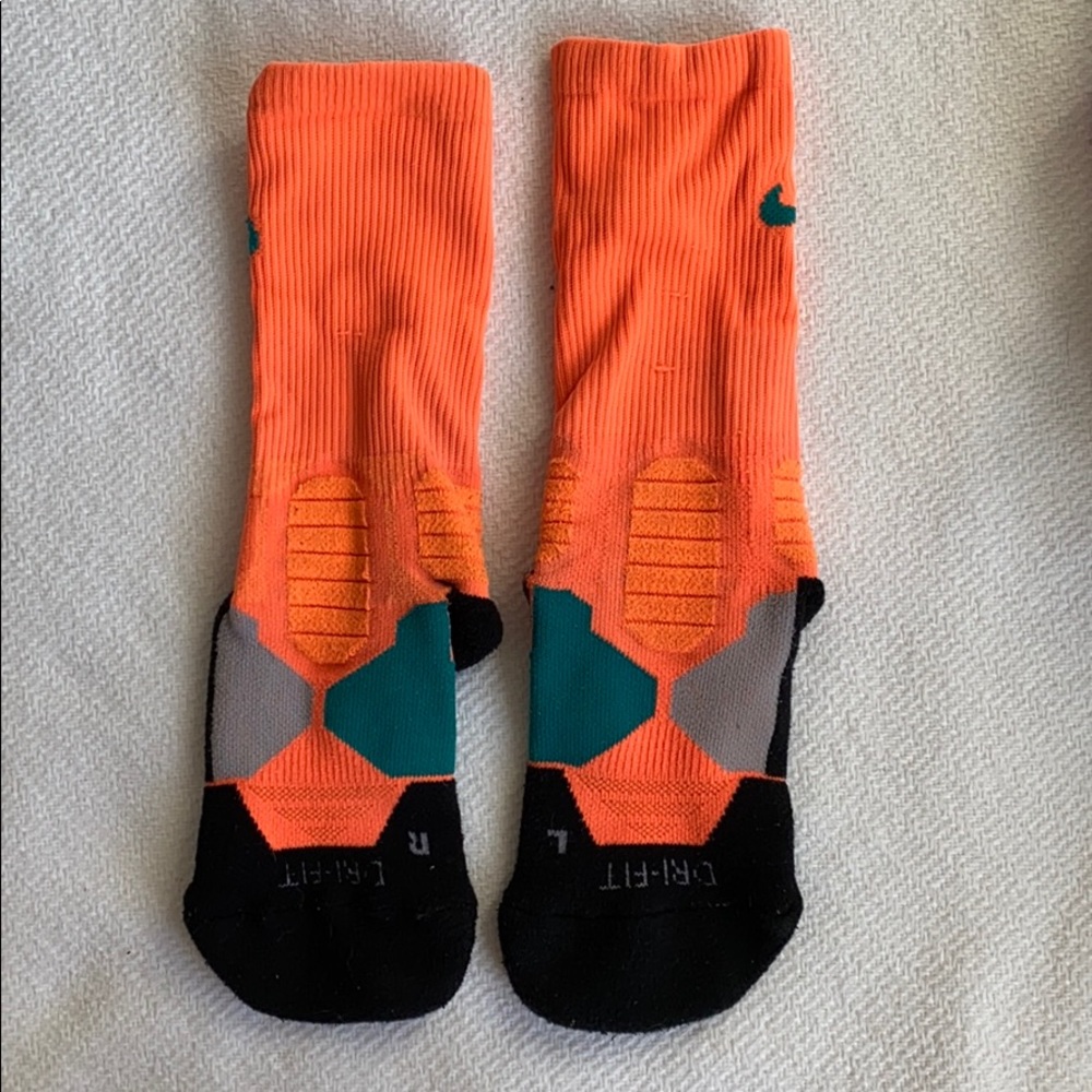 Nike Elites